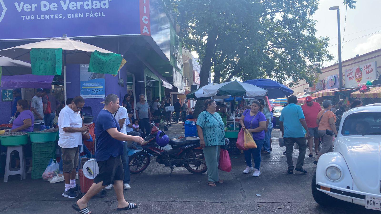 $!Mercado de la Juárez y tianguis reportan gran afluencia de clientes