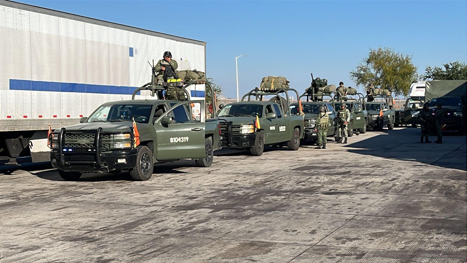 $!Arriban otros 300 elementos más de Fuerzas Especiales del Ejército a Culiacán