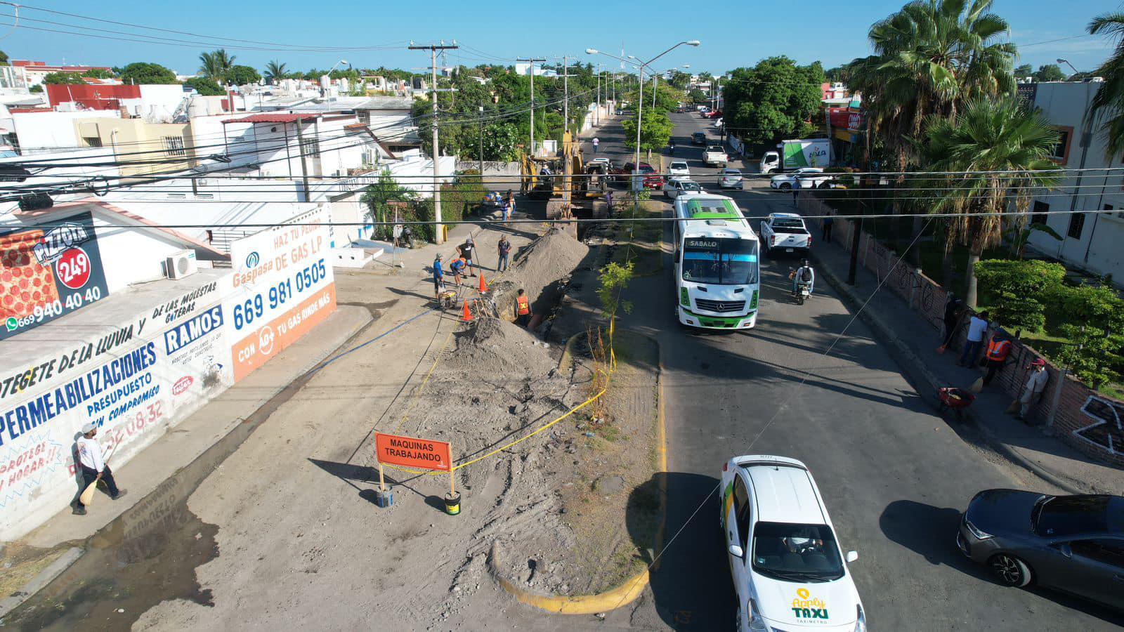 $!Avanza rehabilitación del colector y embellecimiento en la avenida Mazatlán, frente al Fovissste Playa Azul