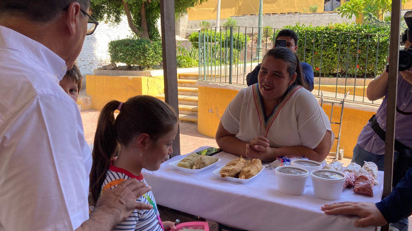 $!Celebran en La Noria el Día del Comerciante con colorida verbena en la plazuela del pueblo