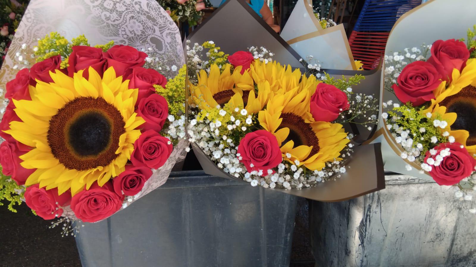 $!Anticipan floristas de Mazatlán un auge en ventas por el ‘Efecto Floricienta’