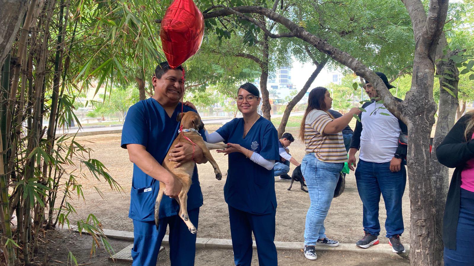 $!¡Adopta un lomito! Celebran campaña de adopción y esterilización ‘Huellitas del Bienestar’