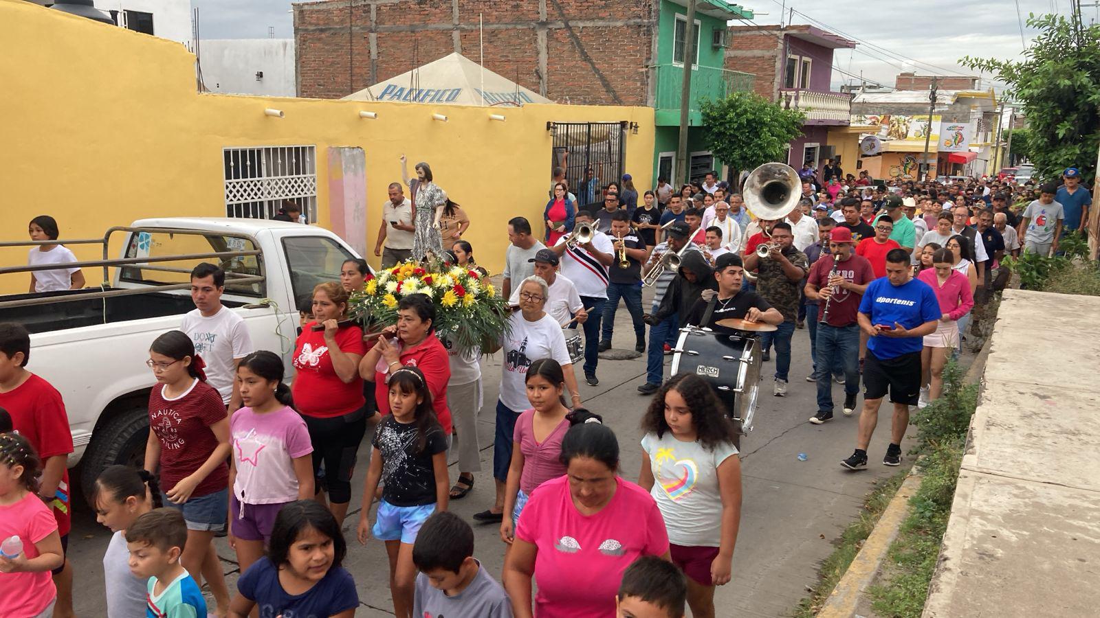 $!Celebran a San Juan Bautista con tradicional baño en Villa Unión