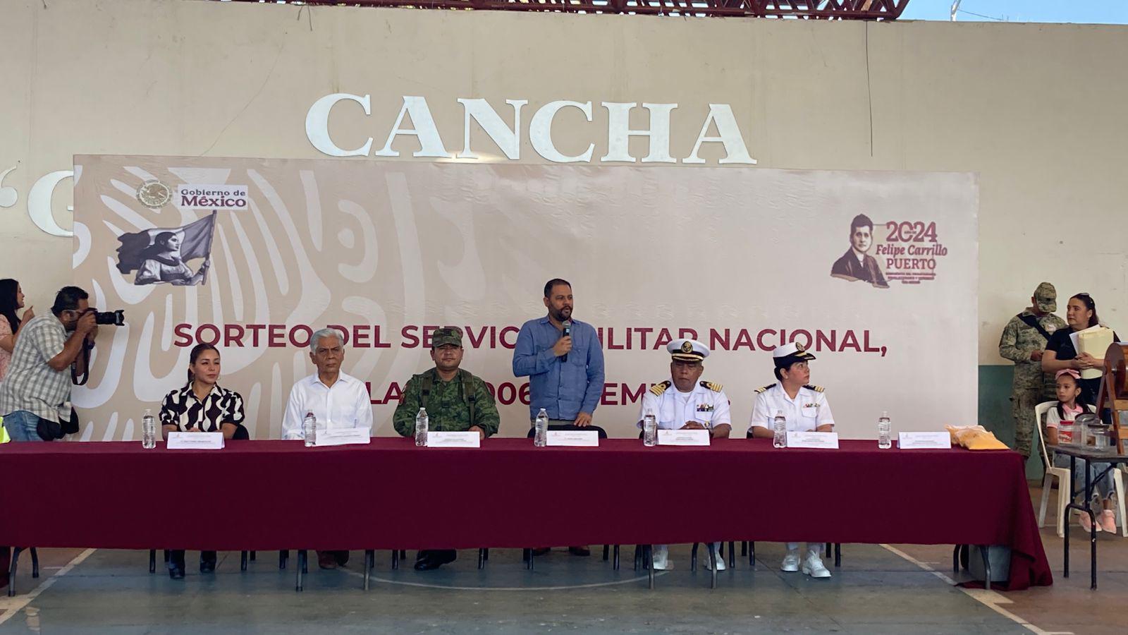 $!Más de 1,500 jóvenes de Mazatlán acuden al sorteo del Servicio Militar 2024