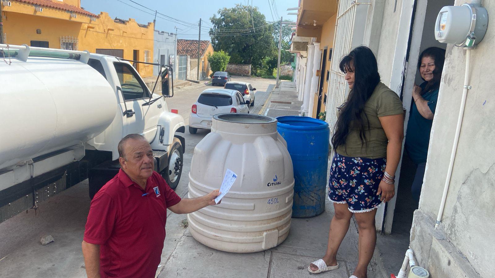 $!Cumple Villa Unión dos días sin servicio de agua potable; caudal del Presidio se llevó tubería