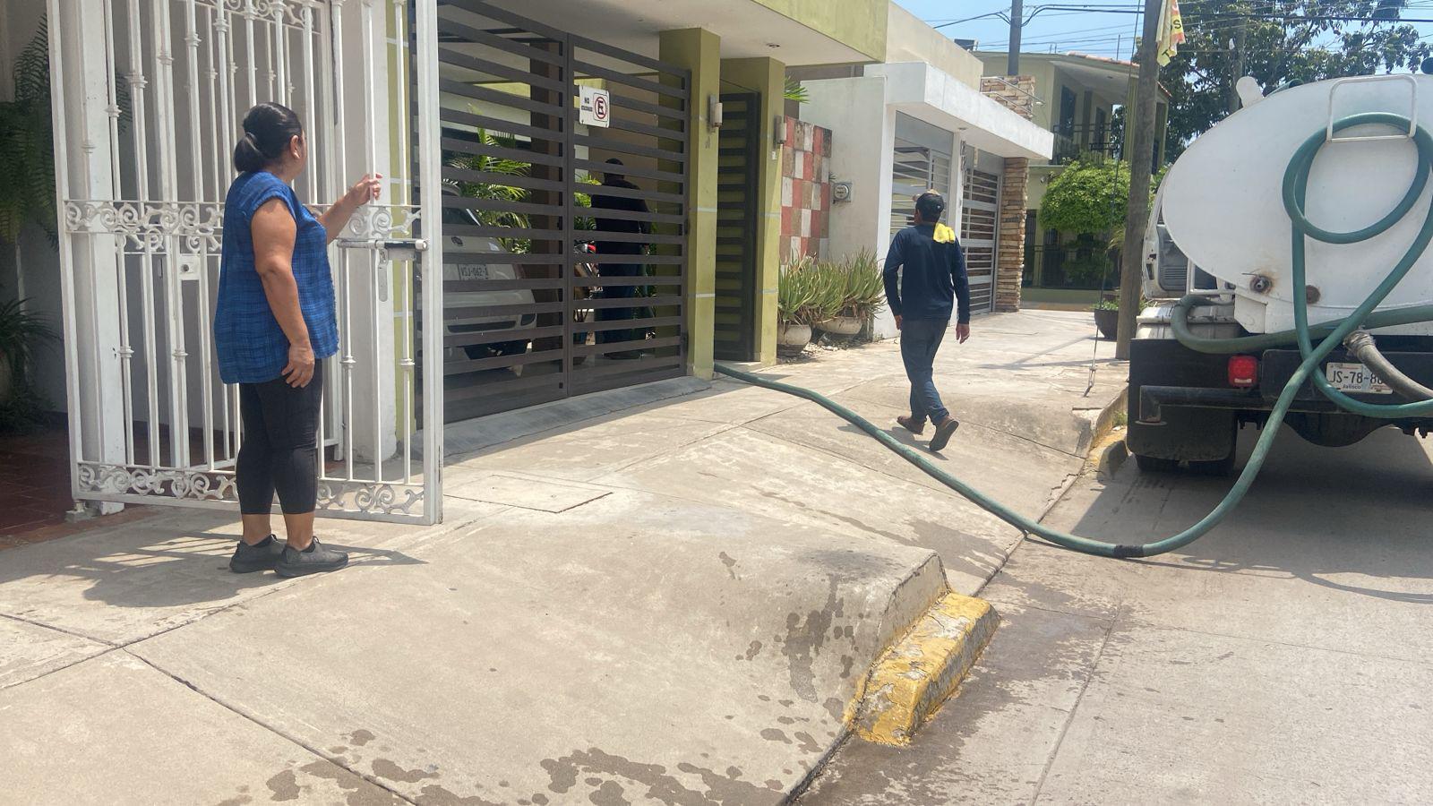 $!Cumple Villa Unión dos días sin servicio de agua potable; caudal del Presidio se llevó tubería