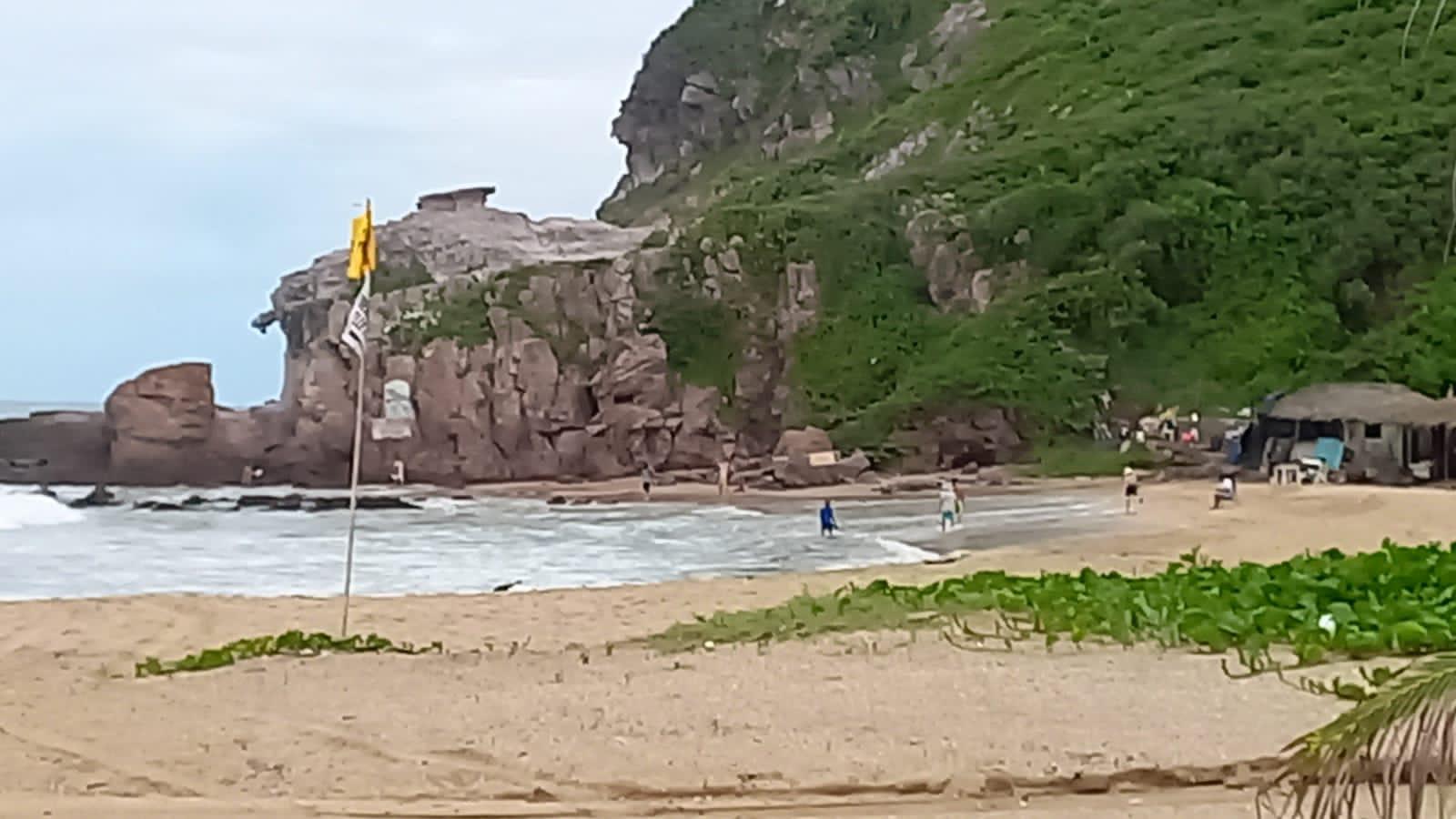 $!Cierran puerto de Mazatlán a embarcaciones menores; zonas de playa se mantienen con restricciones