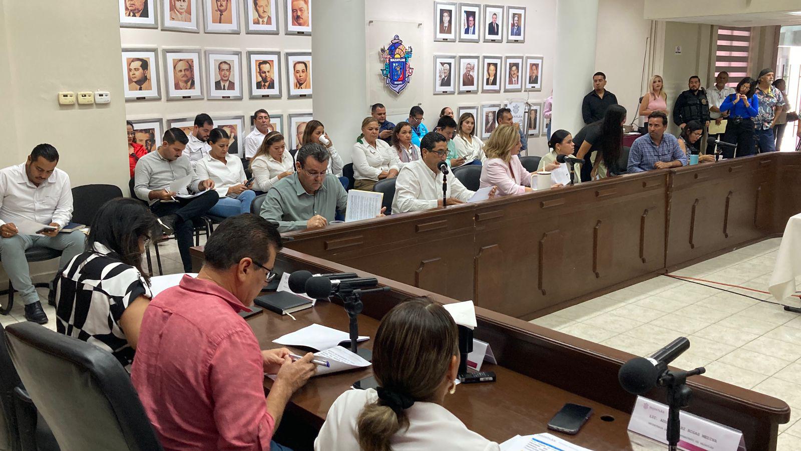 $!Celebran la última sesión de Cabildo Abierto en Mazatlán para atender a la población