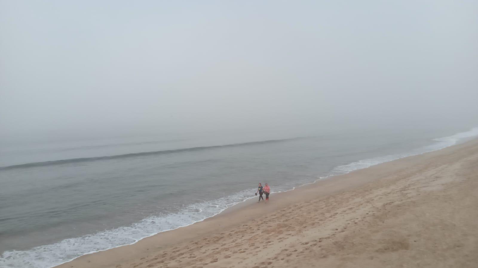 $!Amanece bahía de Mazatlán cubierta de niebla