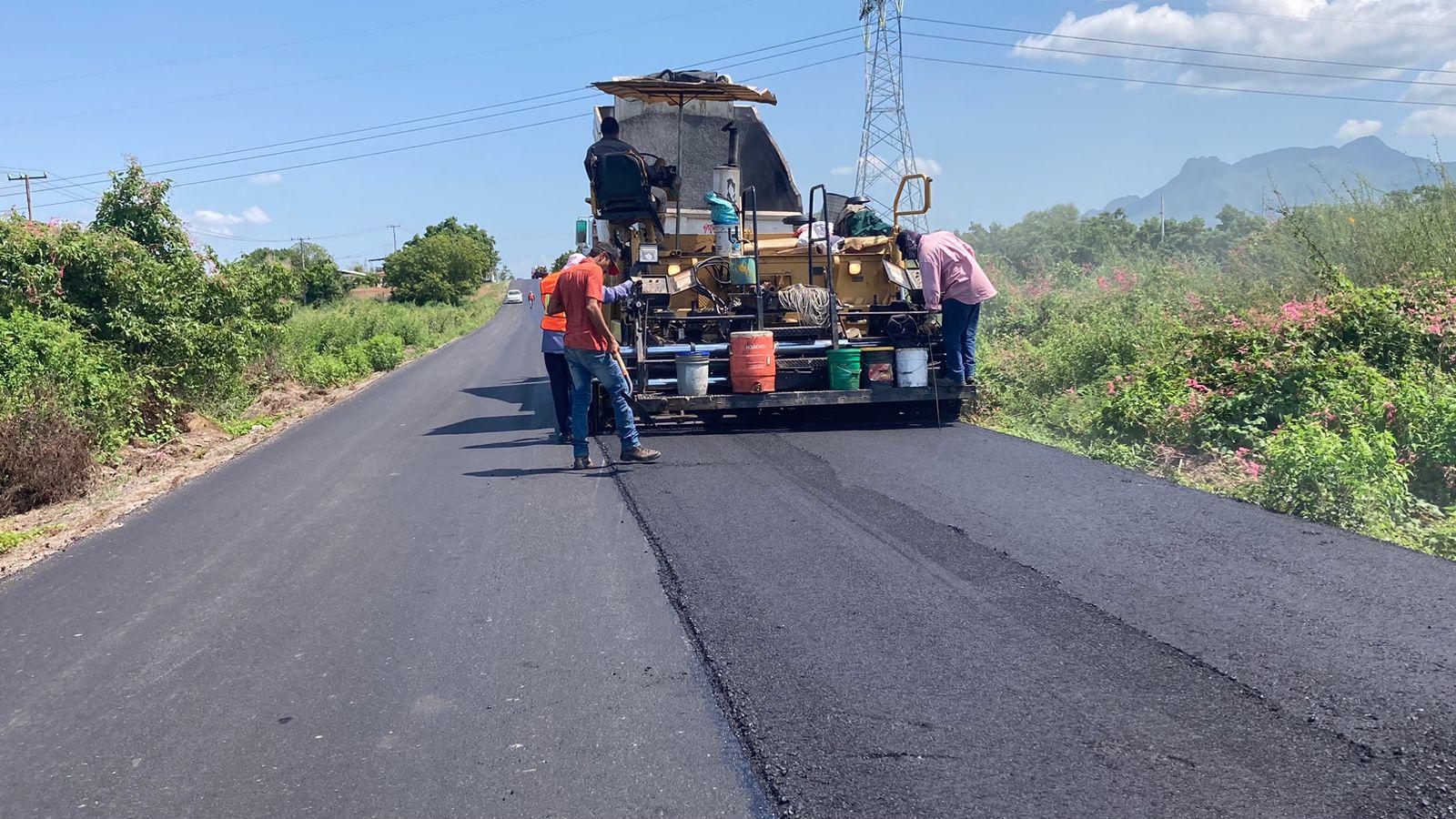 $!Concluirán reencarpetado de la carretera Villa Unión-Siqueros con inversión superior a $50 millones