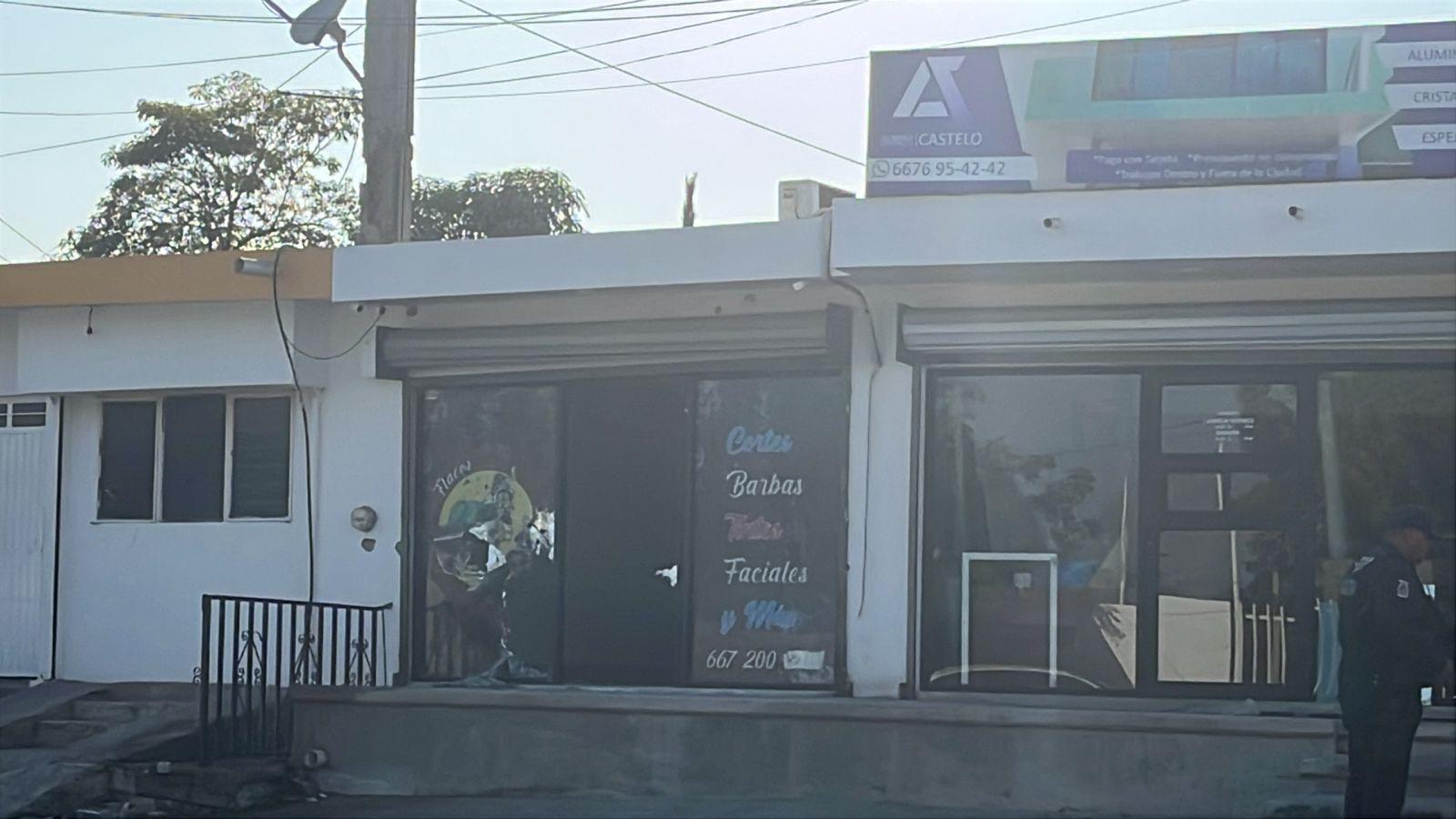 $!Balean barbería en la colonia Rafael Buelna, en Culiacán