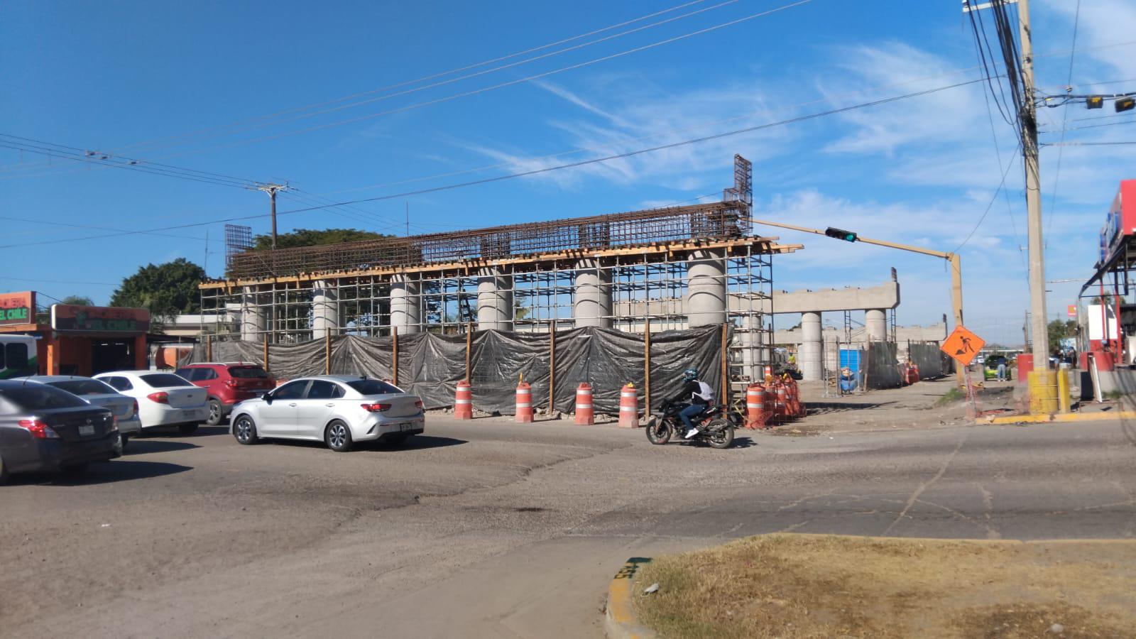 $!Avanza construcción de puente vehicular superior entre libramiento Colosio y Avenida Múnich