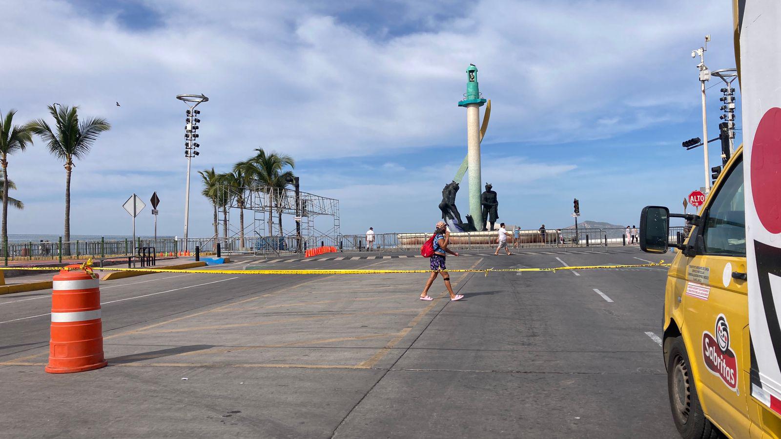 $!Cierran de nuevo Avenida del Mar por el Maratón y Triatlón Pacífico