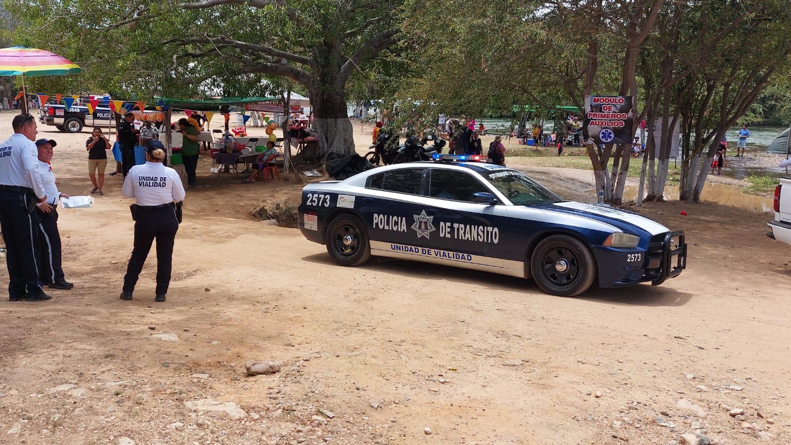 $!Se llena el balneario de la presa Sanalona en Culiacán y cierran acceso a vehículos