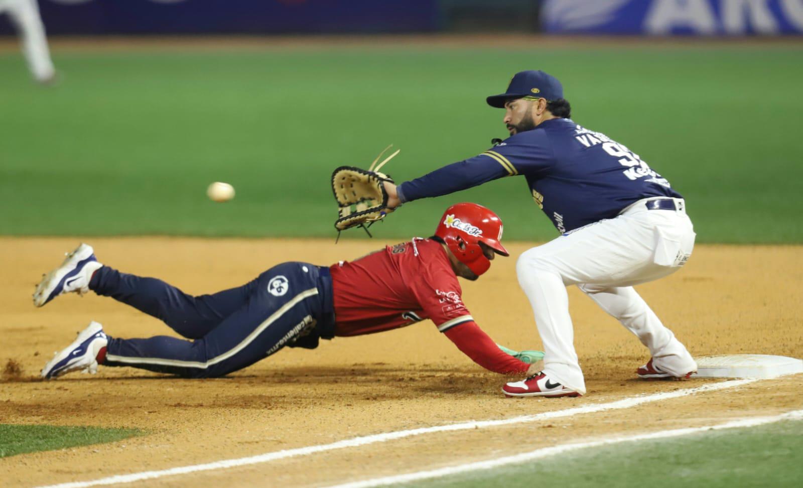 $!Mexicali se lleva la serie ante Venados en un choque que vio hasta 18 carreras