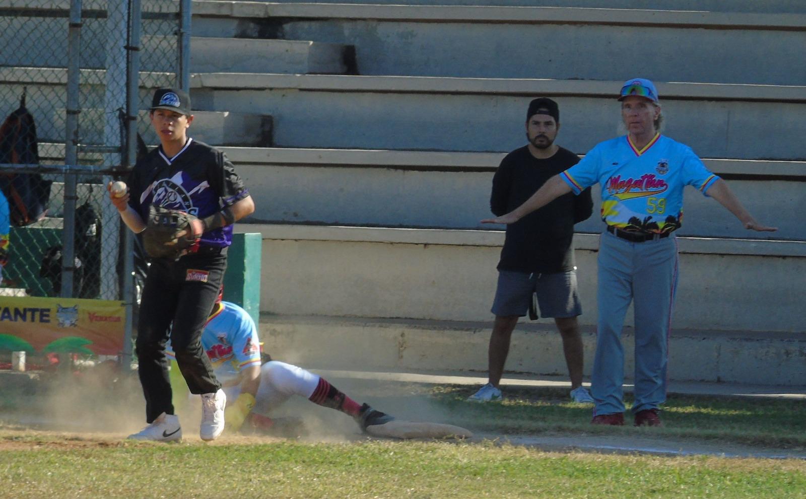 $!Liga Quintero Castañeda se apunta segundo triunfo en el Mazatlán Baseball Tournament