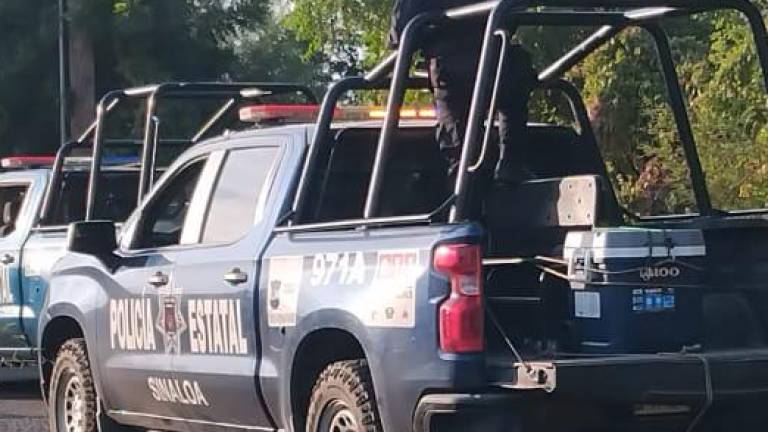 En las primeras horas de este sábado, la SSP añadió al saldo del 25 de octubre a un hombre muerto en Barrancos, en Culiacán.