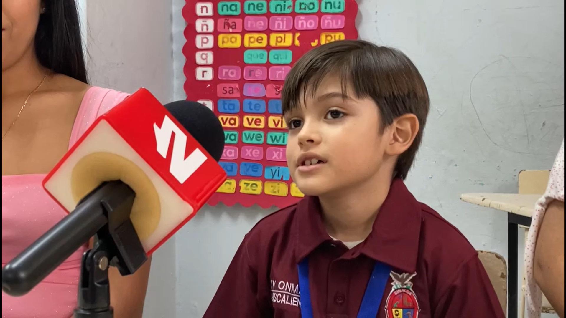 $!Matías Javier, ganador del oro en la Olimpiada Nacional de Matemáticas, está listo para volver a empezar