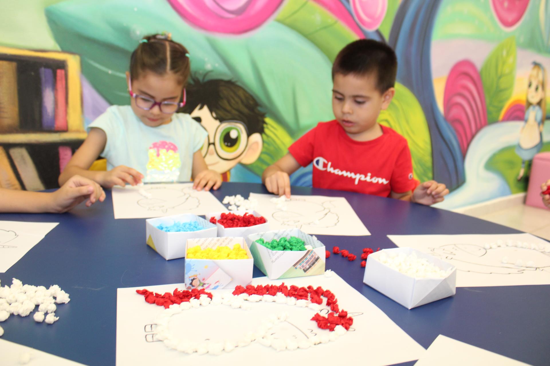 $!En este taller los niños tienen la libertad de crear y materializar lo aprendido.