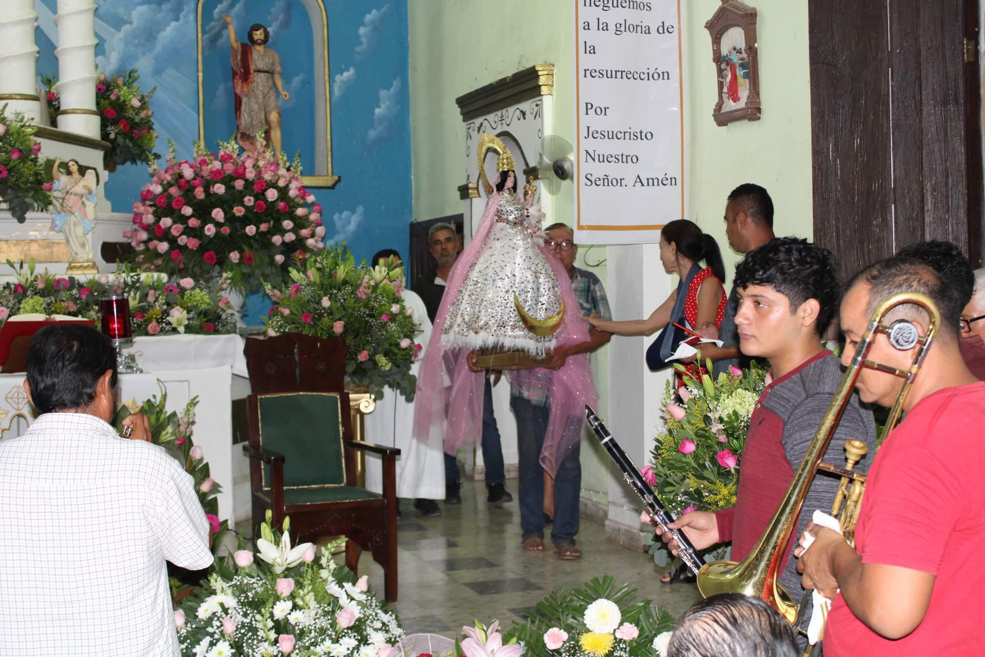 $!Cacalotán celebra a su patrona la Virgen de Loreto