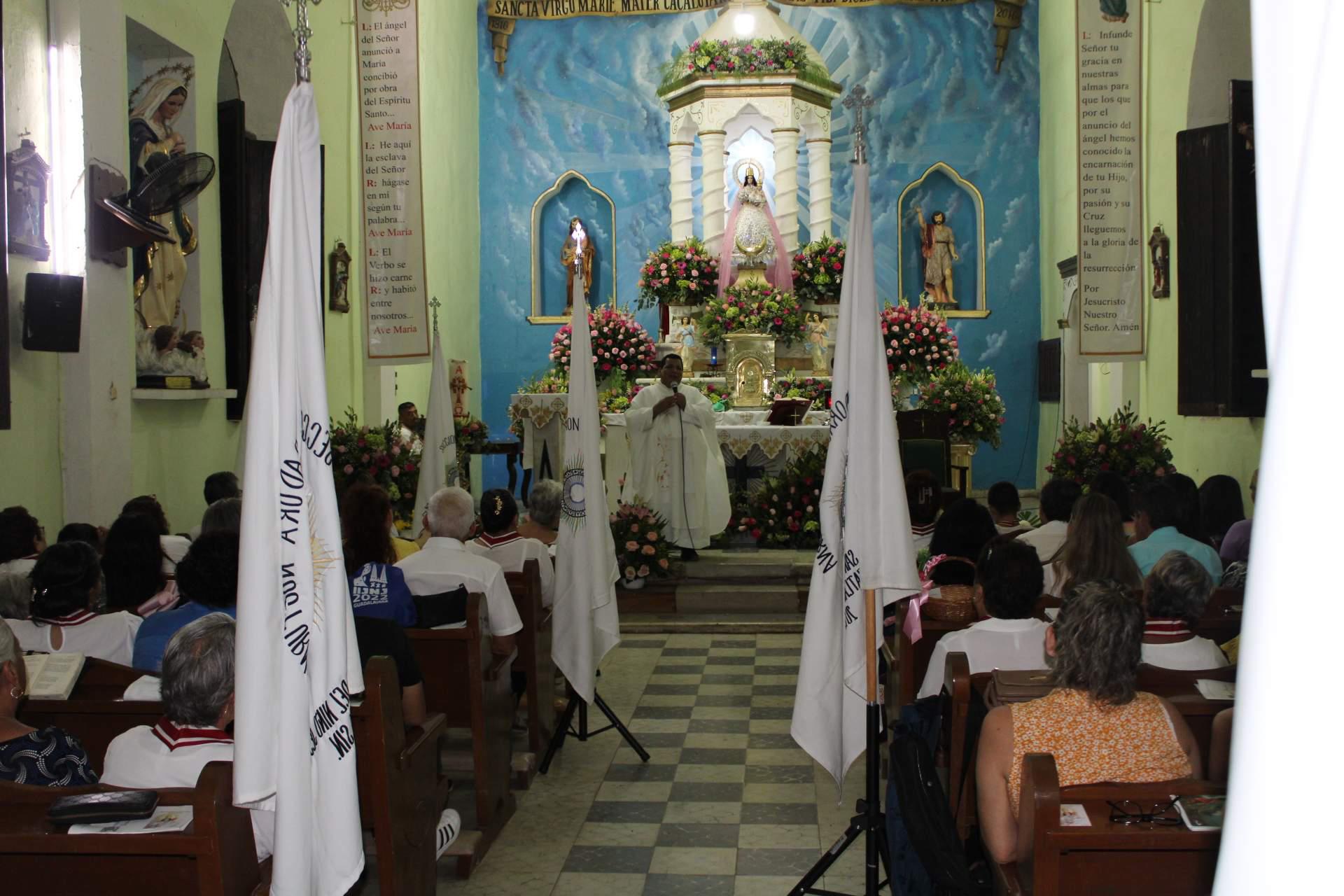 $!Cacalotán celebra a su patrona la Virgen de Loreto