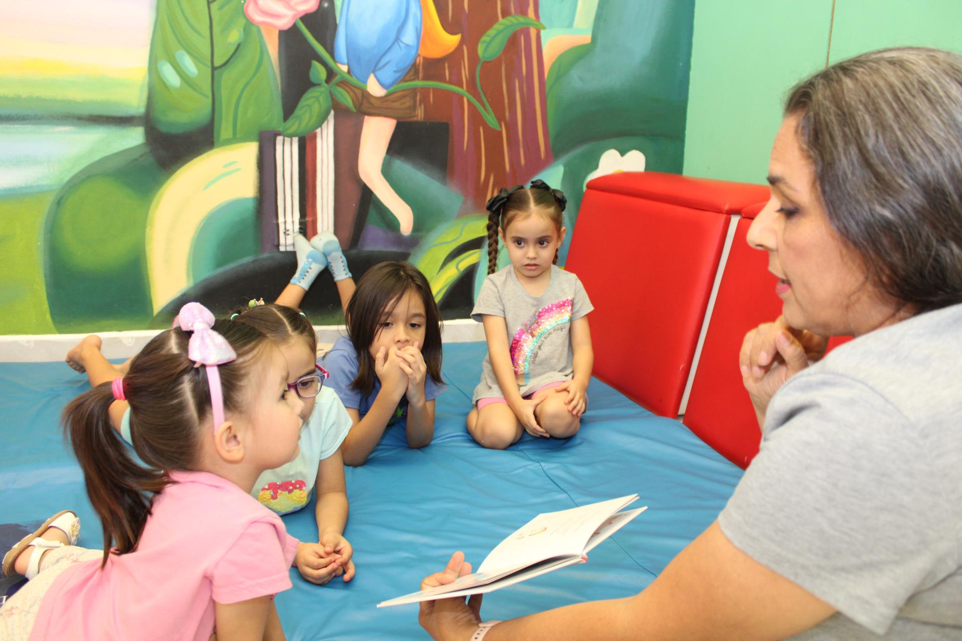 $!Una selección de autores, creadores de los cuentos más entretenidos y hermosos, se comparten en el taller.