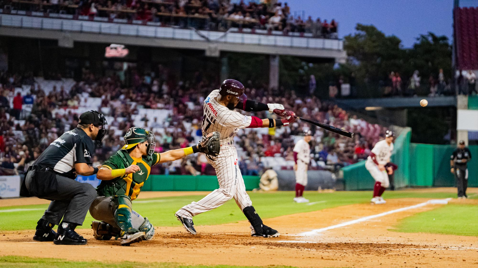 $!Tomateros de Culiacán amarra la última serie del rol regular