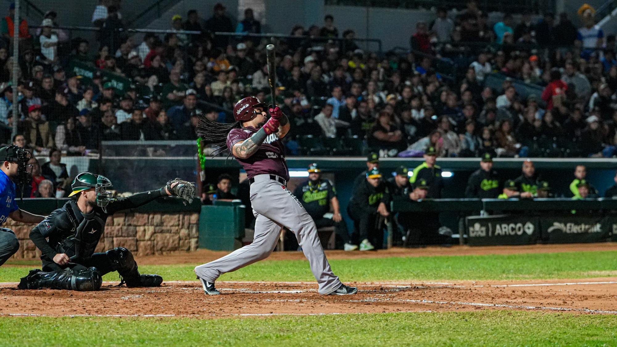 $!Tomateros inicia la segunda vuelta con una victoria a base de jonrones