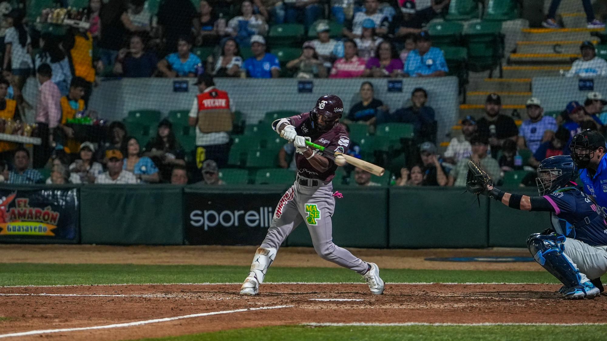 $!Dwight Smith Jr. conecta jonrón, pero Tomateros cae en Guasave