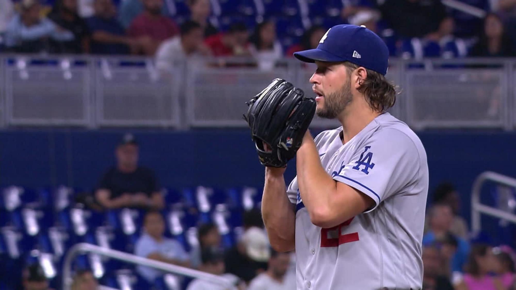 $!Kershaw se somete a una cirugía en el hombro; espera lanzar en 2024