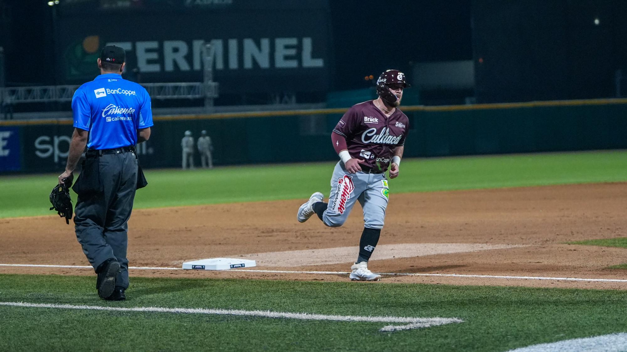 $!Tomateros de Culiacán barre en la serie inaugural a Algodoneros de Guasave