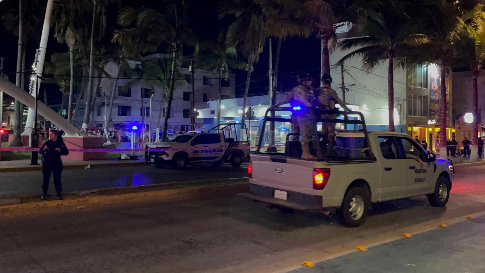 $!Asesinan a balazos a hombre frente al malecón de Mazatlán