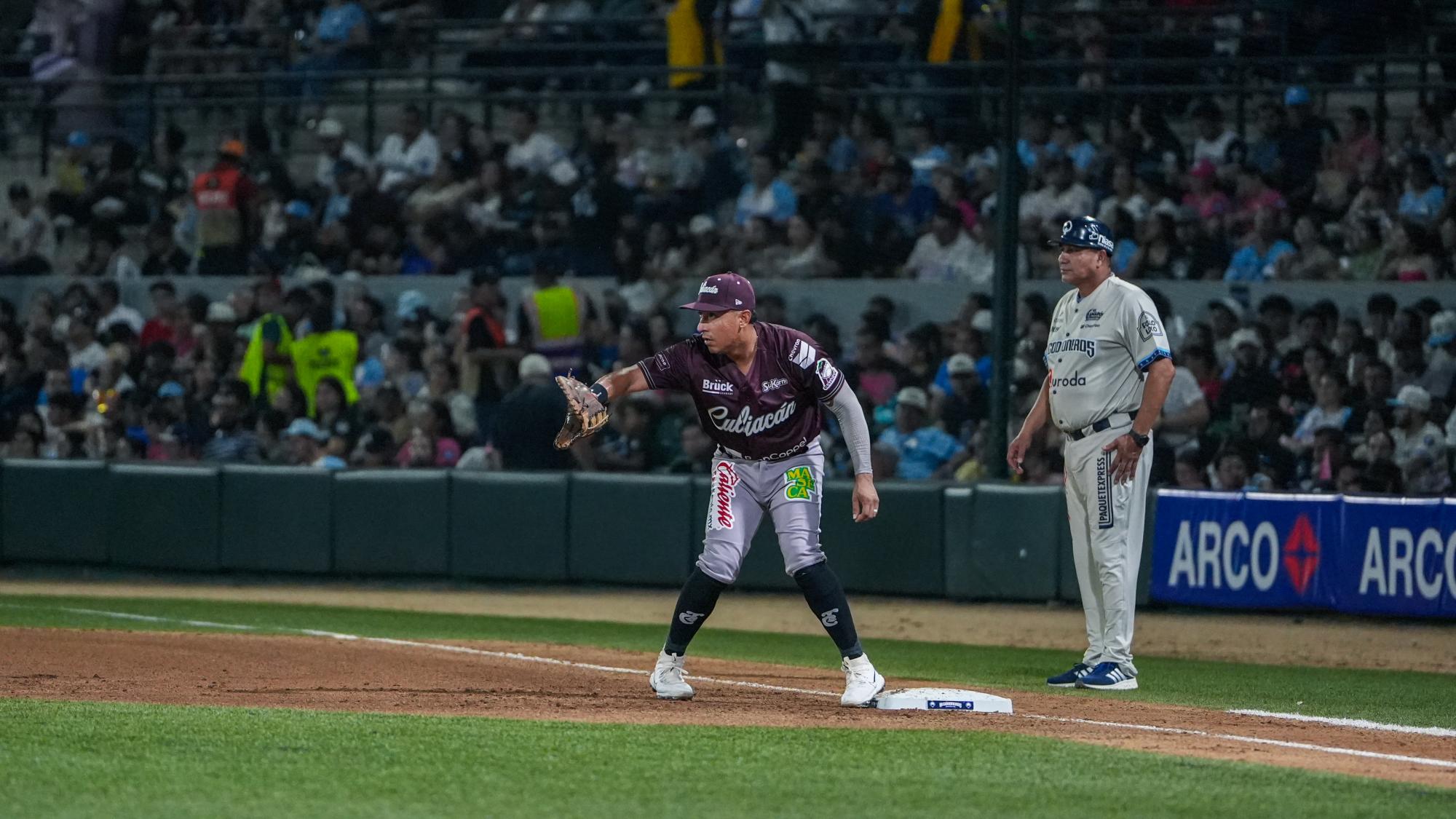 $!Tomateros de Culiacán barre en la serie inaugural a Algodoneros de Guasave