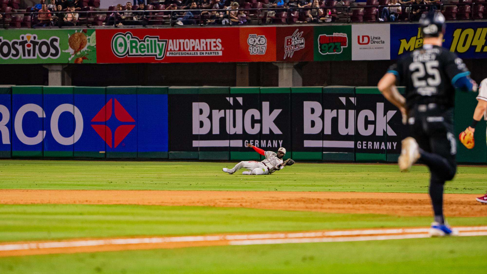 $!Segunda barrida consecutiva de Tomateros de Culiacán