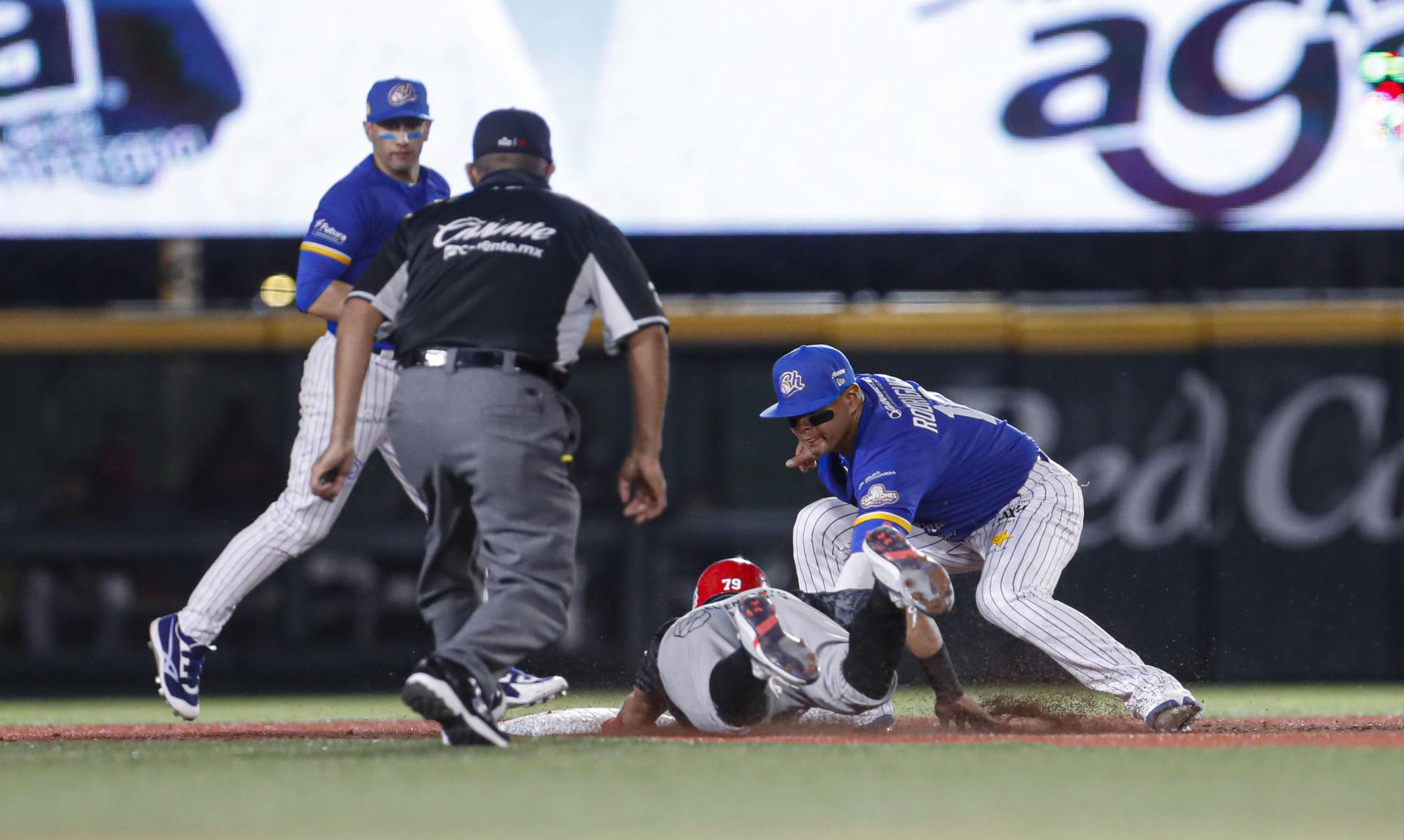 $!Venados de Mazatlán blanquea a Charros de Jalisco y mantiene su inercia ganadora