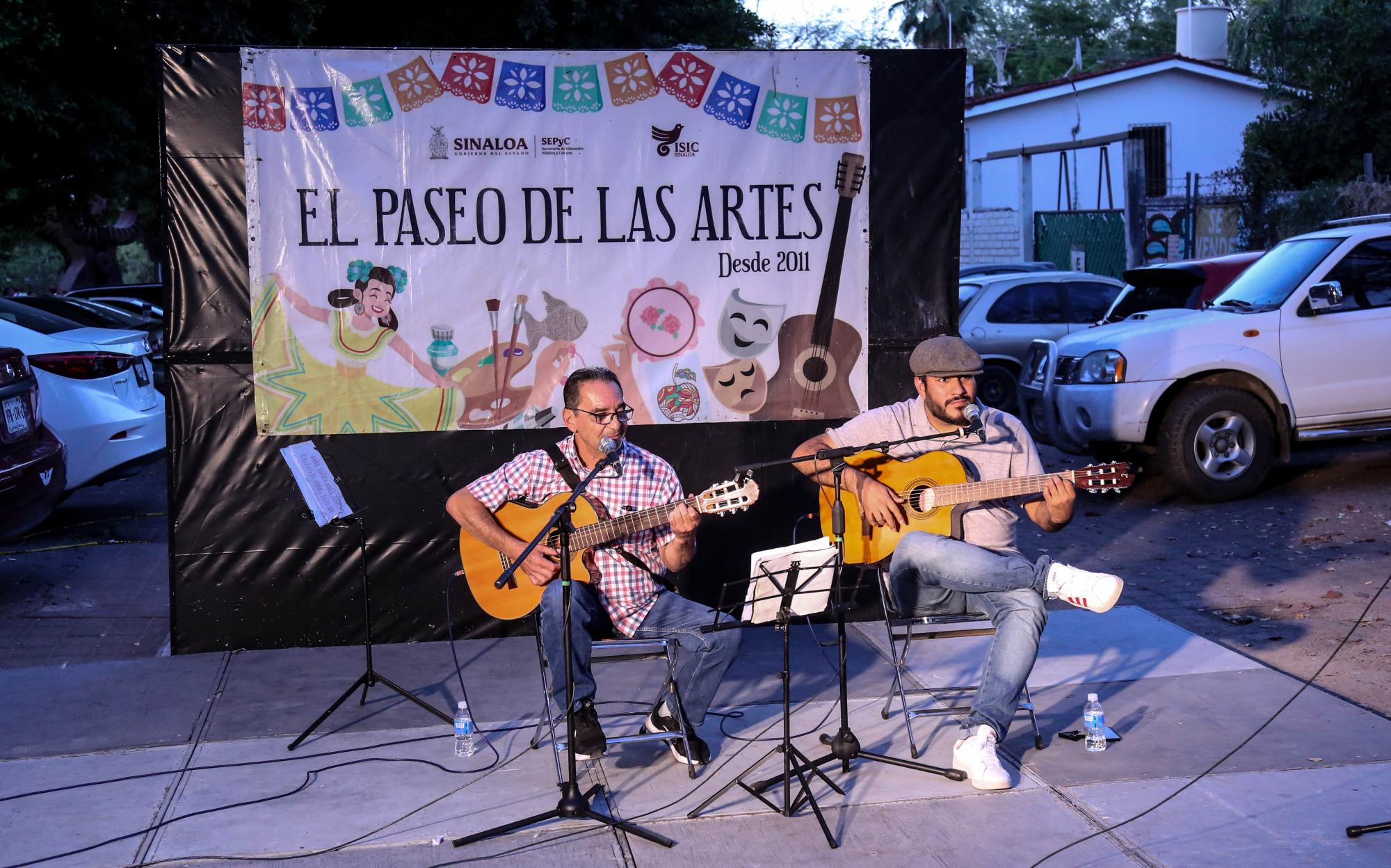 $!Francisco Robles, de San Blas, y Fernando Zamora, de Guasave, participaron en el programa.