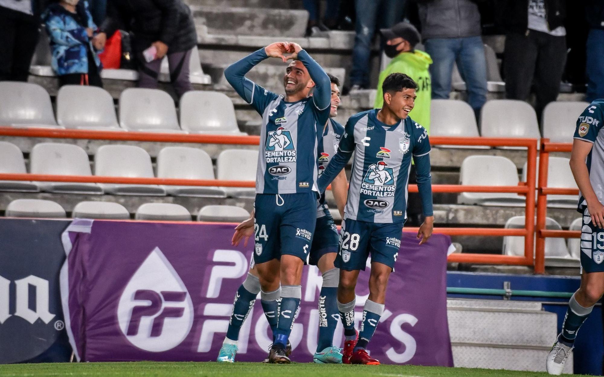 $!Pachuca tiene arranque a lo campeón, al golear al Puebla