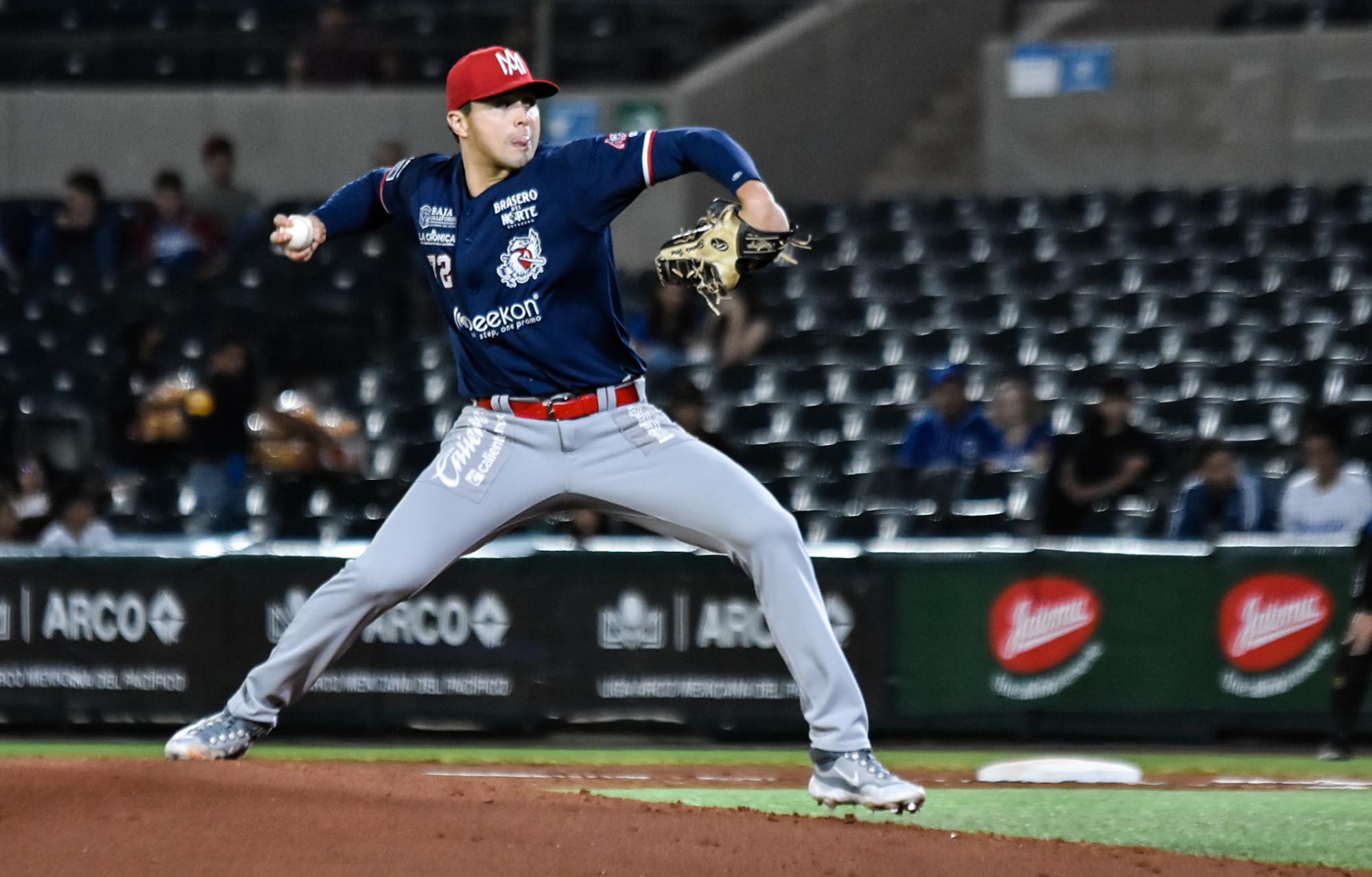 $!Con rally de 5 carreras, Águilas de Mexicali empareja la serie ante Yaquis