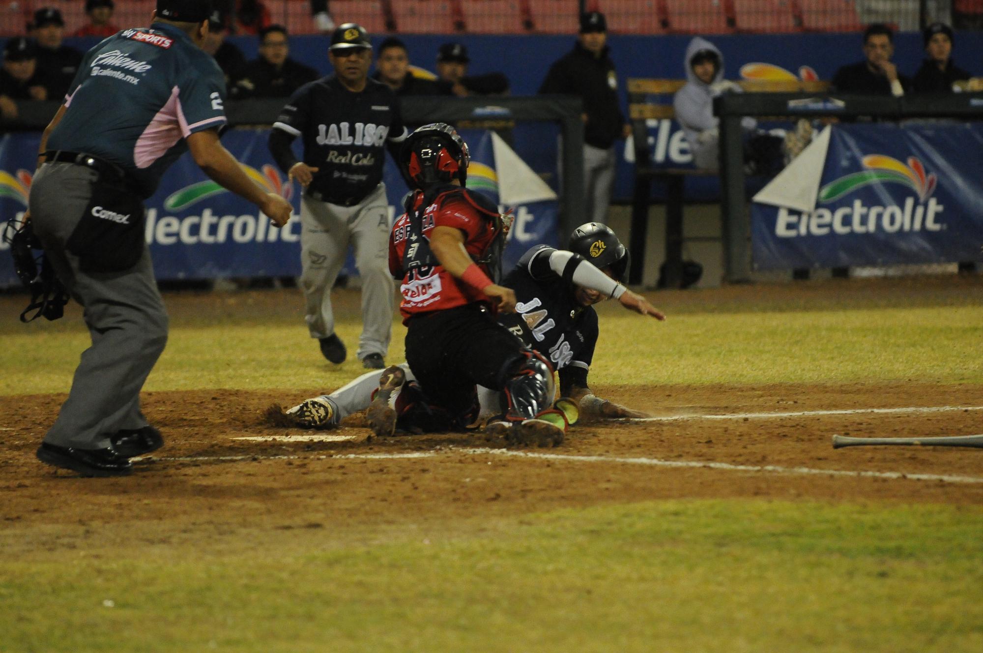 $!Mayos vence 2-1 a Charros e iguala la serie