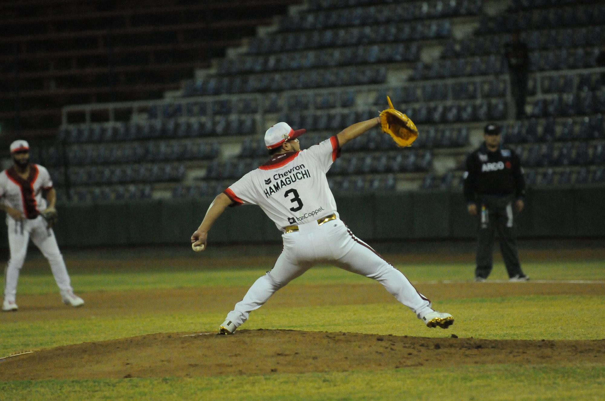 $!Bradley y Juárez guían a Mayos a la victoria ante Águilas