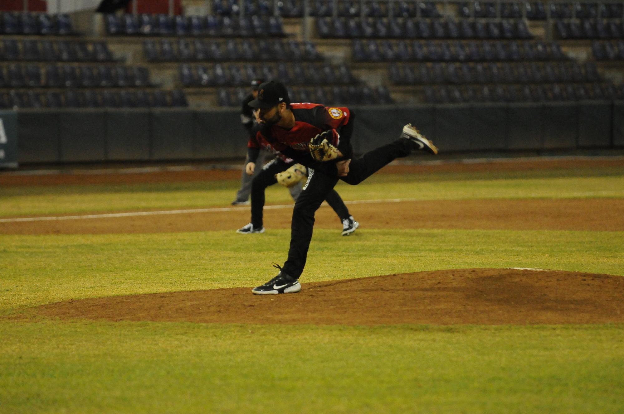 $!Mayos vence 2-1 a Charros e iguala la serie