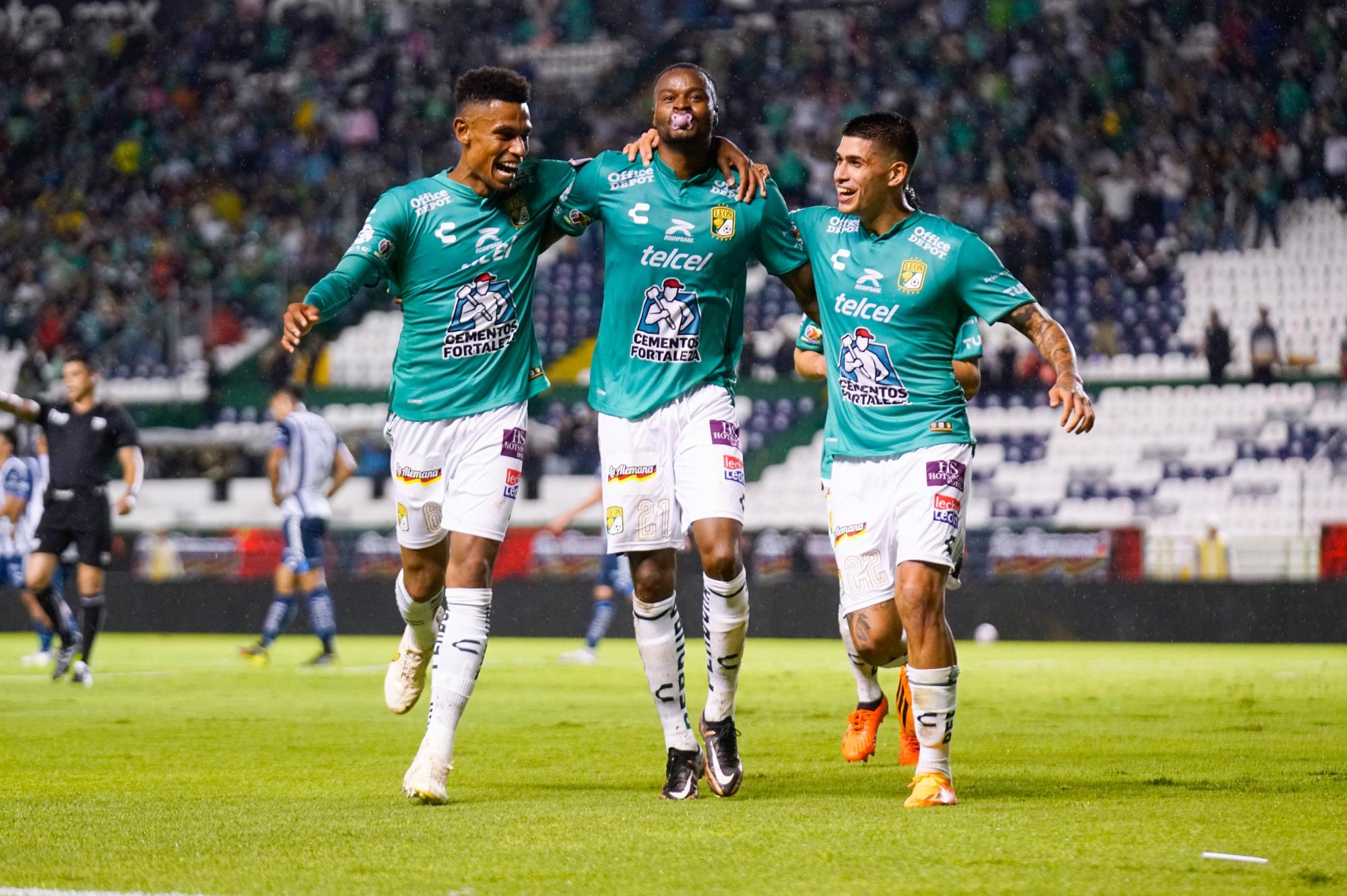 $!León no tuvo piedad y goleó a su ‘hermano’ Pachuca: 4-0