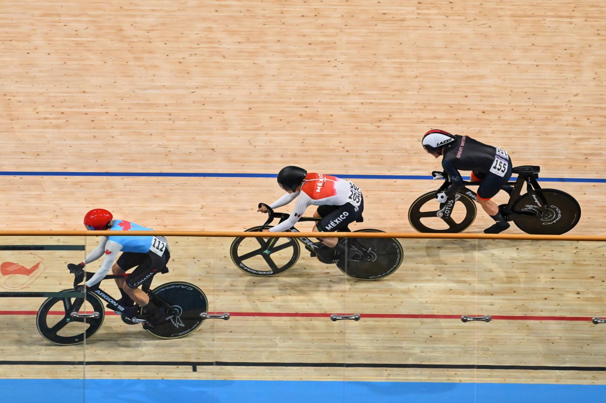 $!Sinaloense Luz Daniela Gaxiola avanza a cuartos de final en ciclismo en París 2024