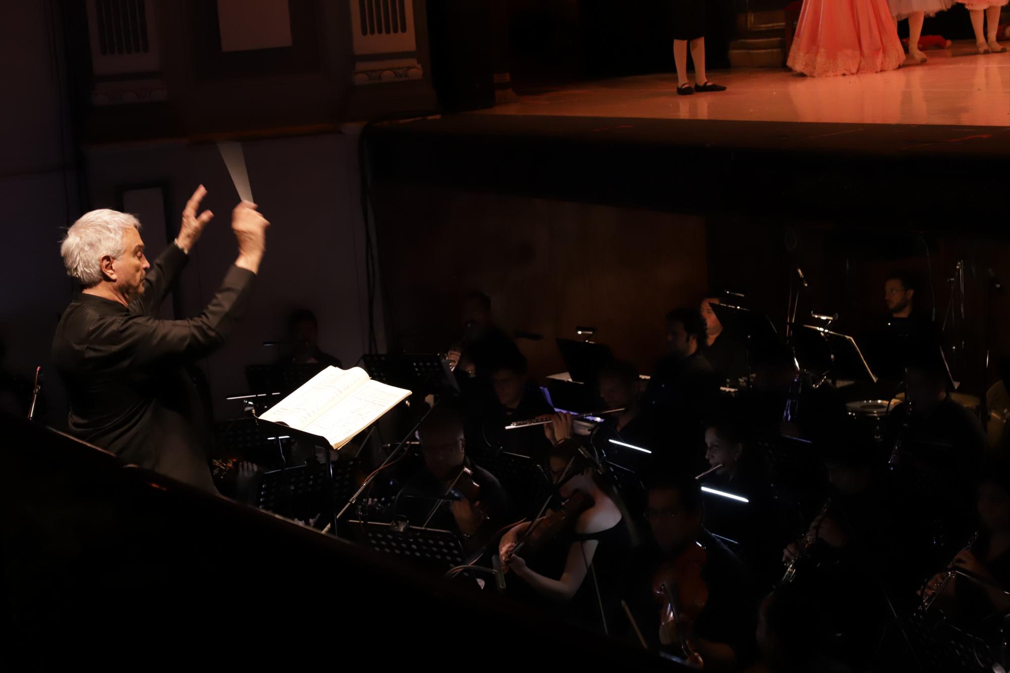 $!El maestro Enrique Patrón de Rueda fue director concertador de la Camerata Mazatlán.