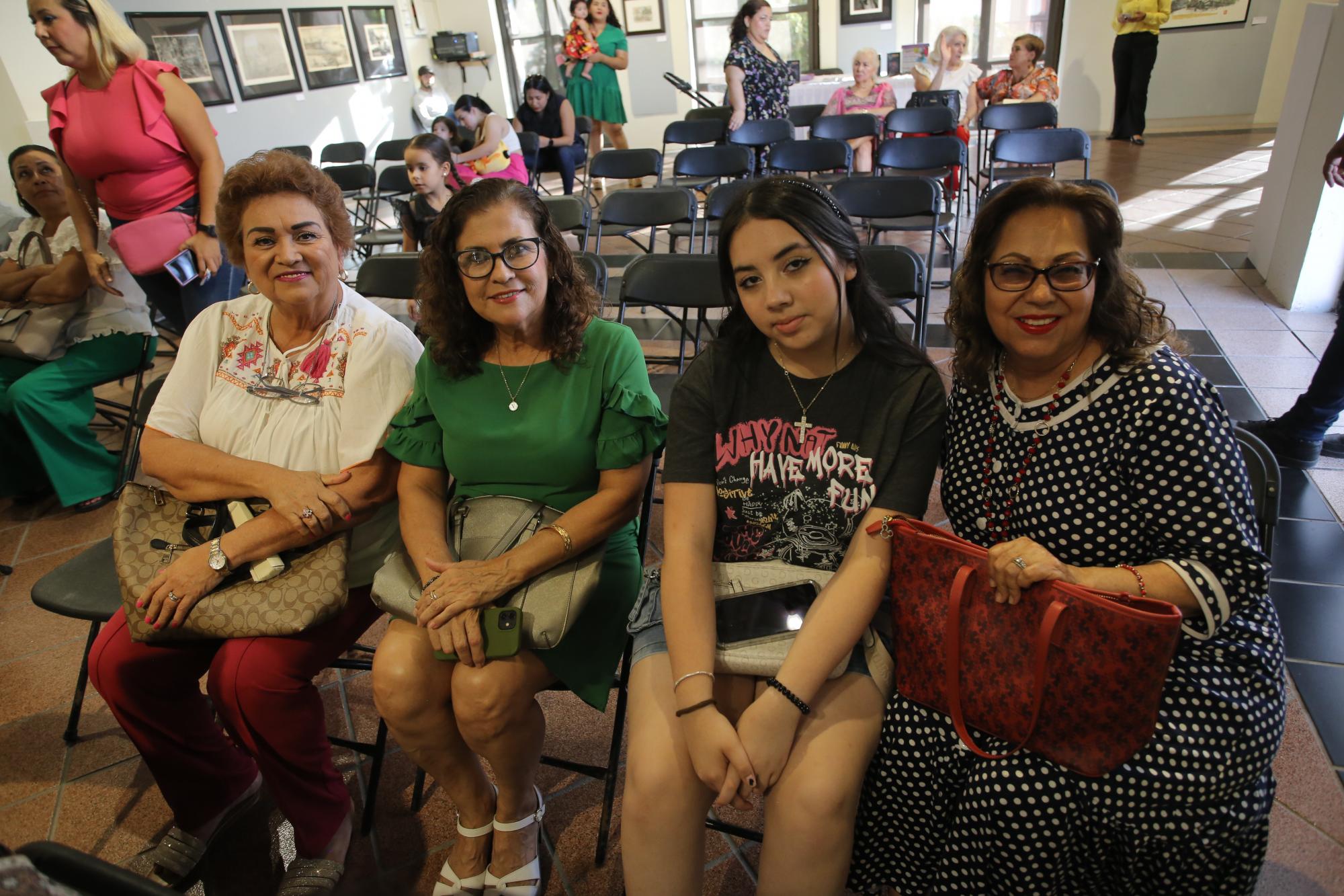 $!Verónica de Osuna, Rocío Rendón, Aneth Zaragoza y Gina Payán.