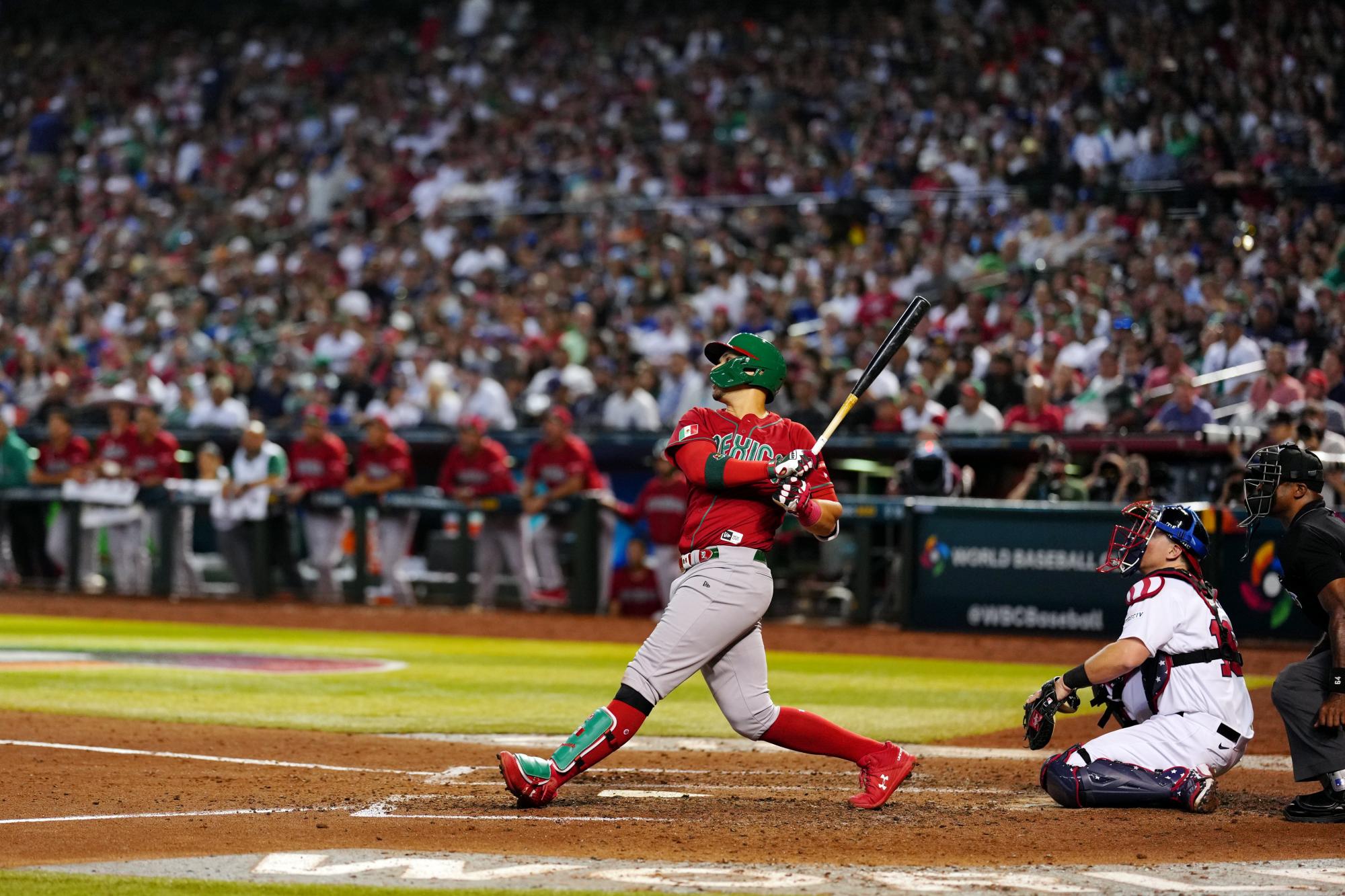 $!Joey Meneses y su bat flip: ‘Sólo estaba viviendo el momento’