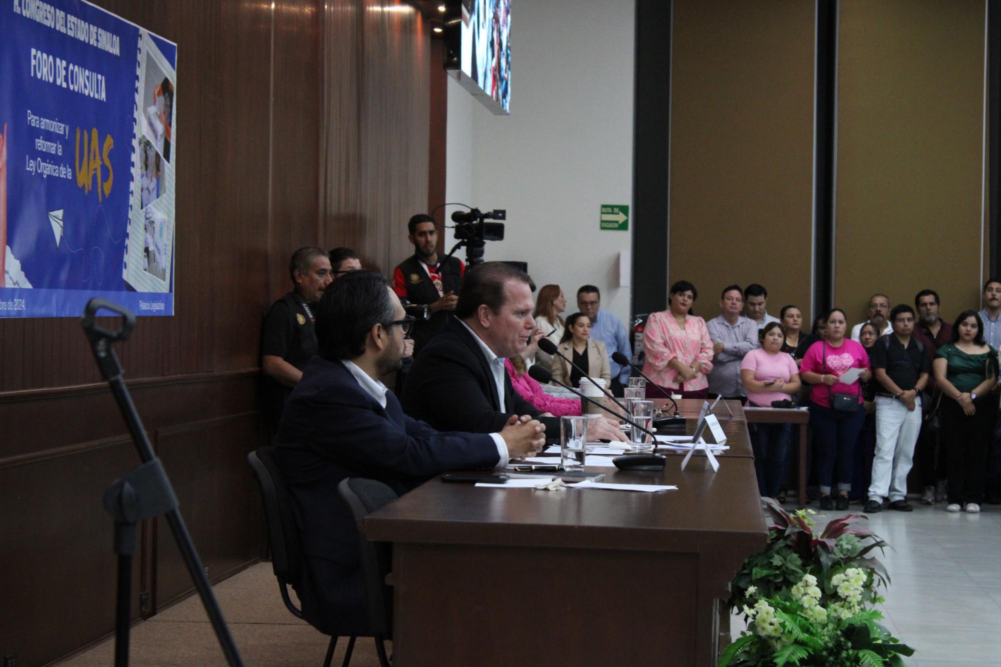 $!Concluye Congreso de Sinaloa proceso de consulta a comunidad de la UAS con parlamento abierto