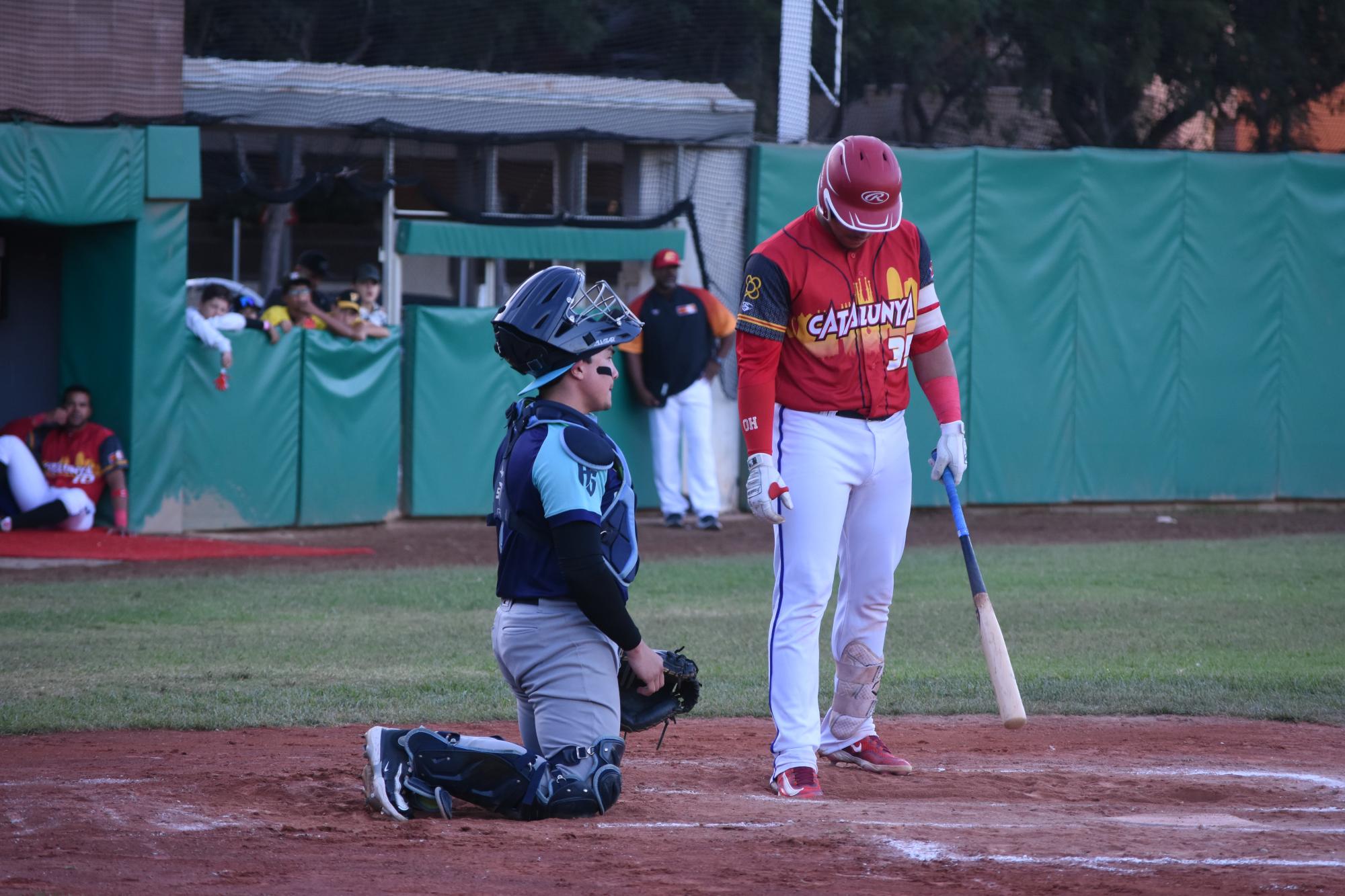 $!Cataluña sorprende a Algodoneros de Guasave y se lleva la Barcelona Baseball Cup