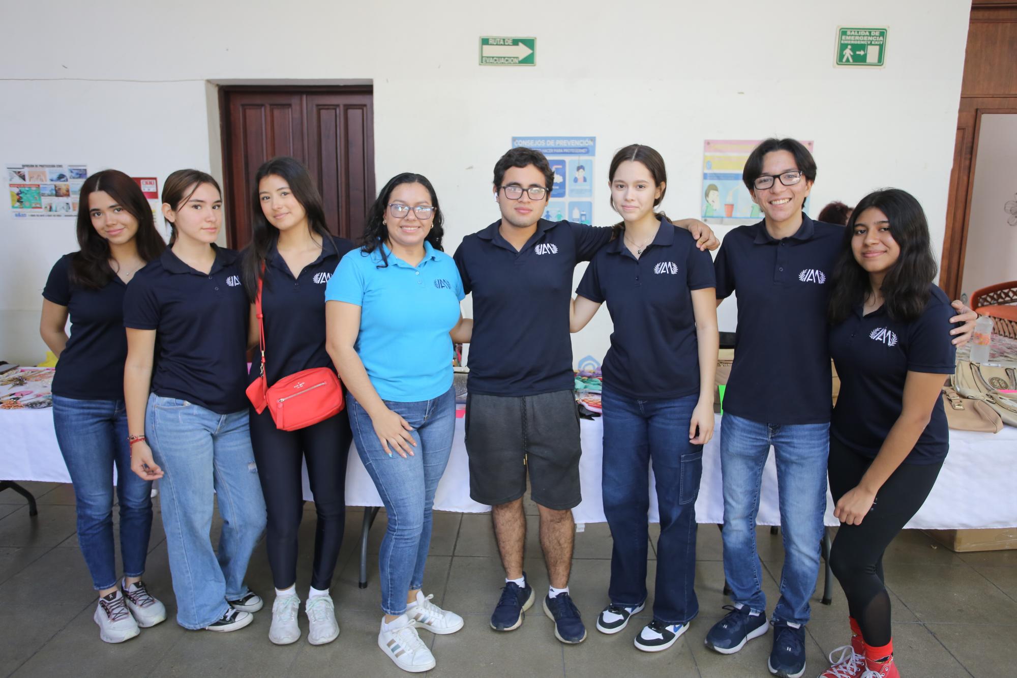 $!Alumnos de tercero de prepa del Anglo Moderno asistieron al evento.