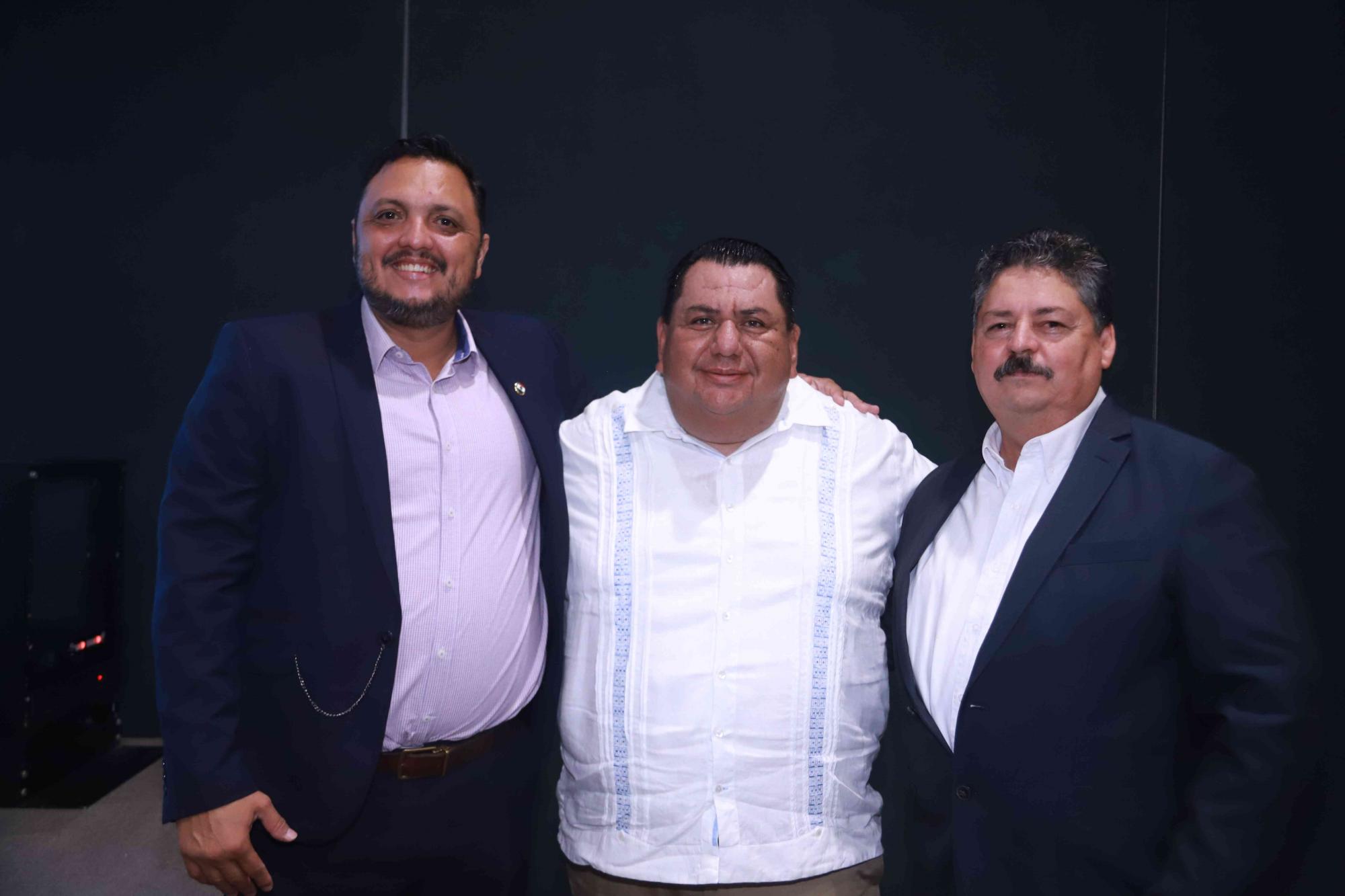 $!José María Orozco, Juan Andrés Barrón y Simón García.